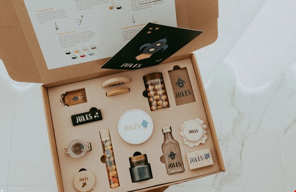 Personaliseer je kraambedankje: van geboortekaartje tot doopsuiker Personaliseer je kraambedankje: van geboortekaartje tot doopsuiker